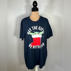 Star Wars baby Yoda funny cute Christmas graphic tee XL festive holiday relaxed